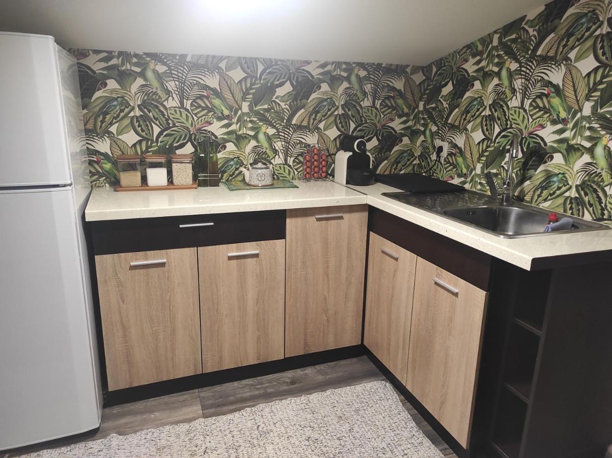 Apartmán Σοφίτα Καλλύνω Soluň Exteriér fotografie