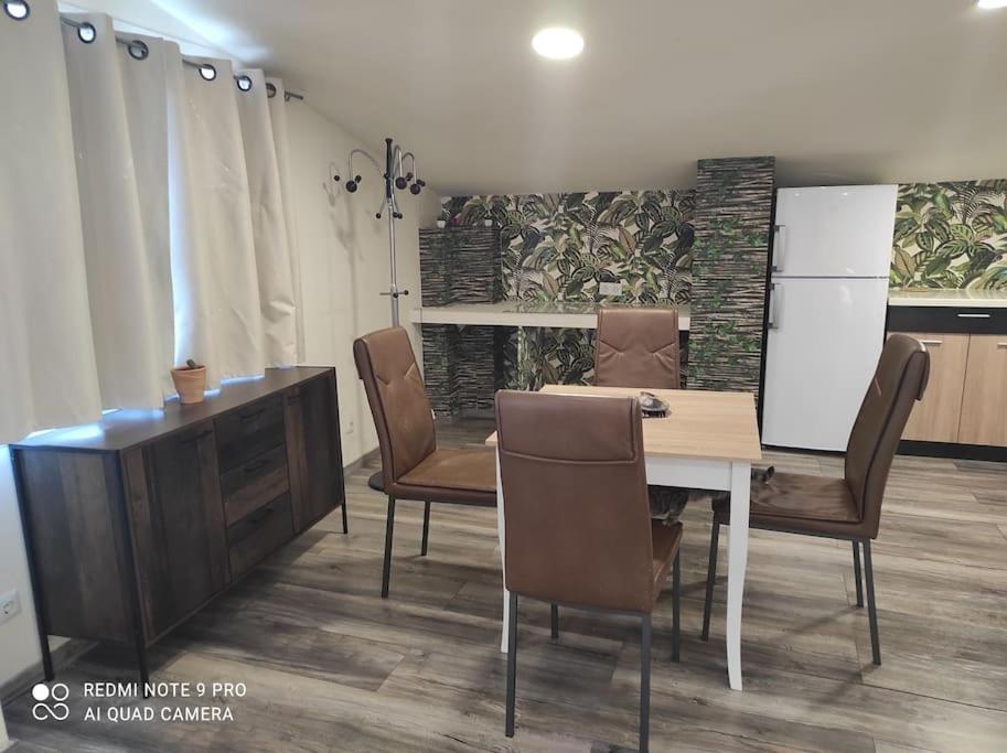 Apartmán Σοφίτα Καλλύνω Soluň Exteriér fotografie